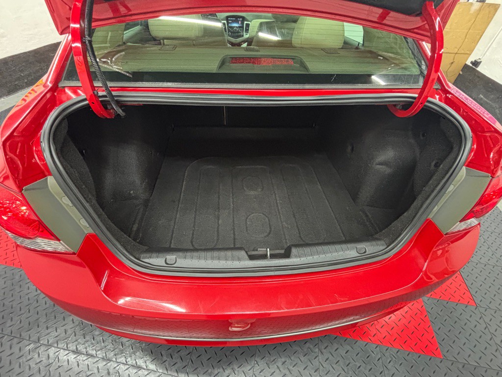 2013 Chevrolet Cruze Image 9