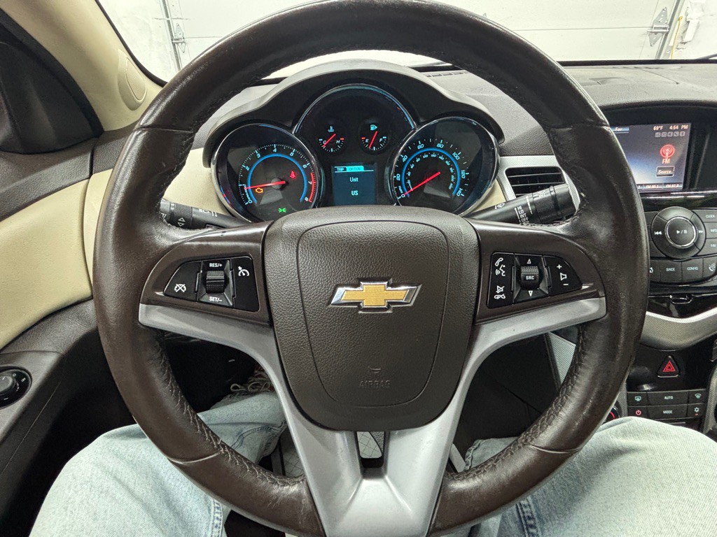 2013 Chevrolet Cruze Image 12