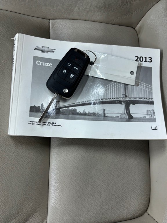 2013 Chevrolet Cruze Image 16