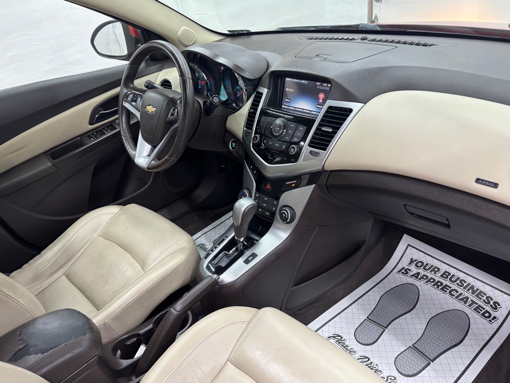 2013 Chevrolet Cruze Image 18