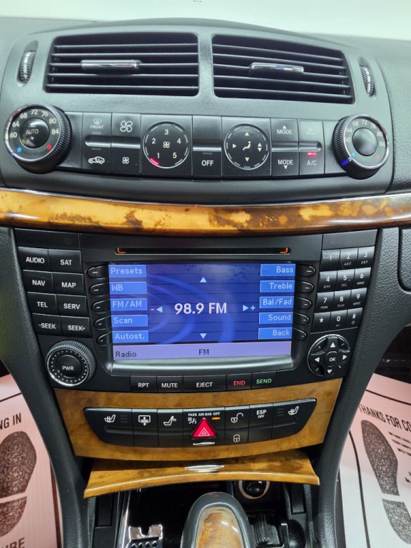 2006 Mercedes-Benz E-Class Image 5