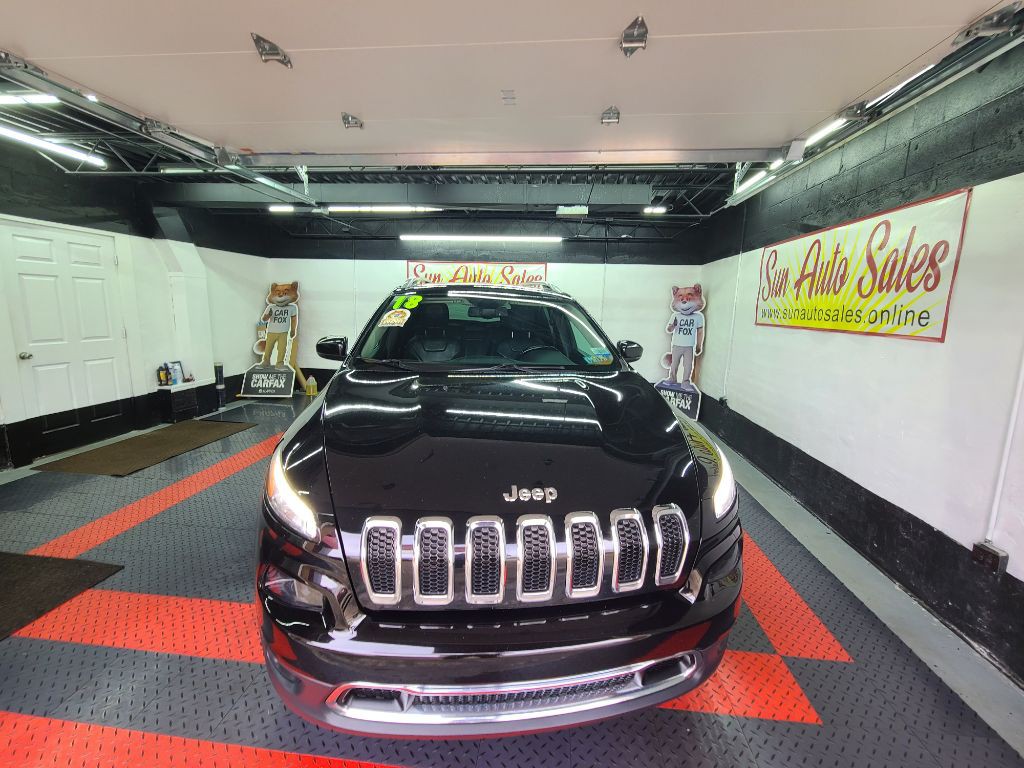 2018 Jeep Cherokee Image 2