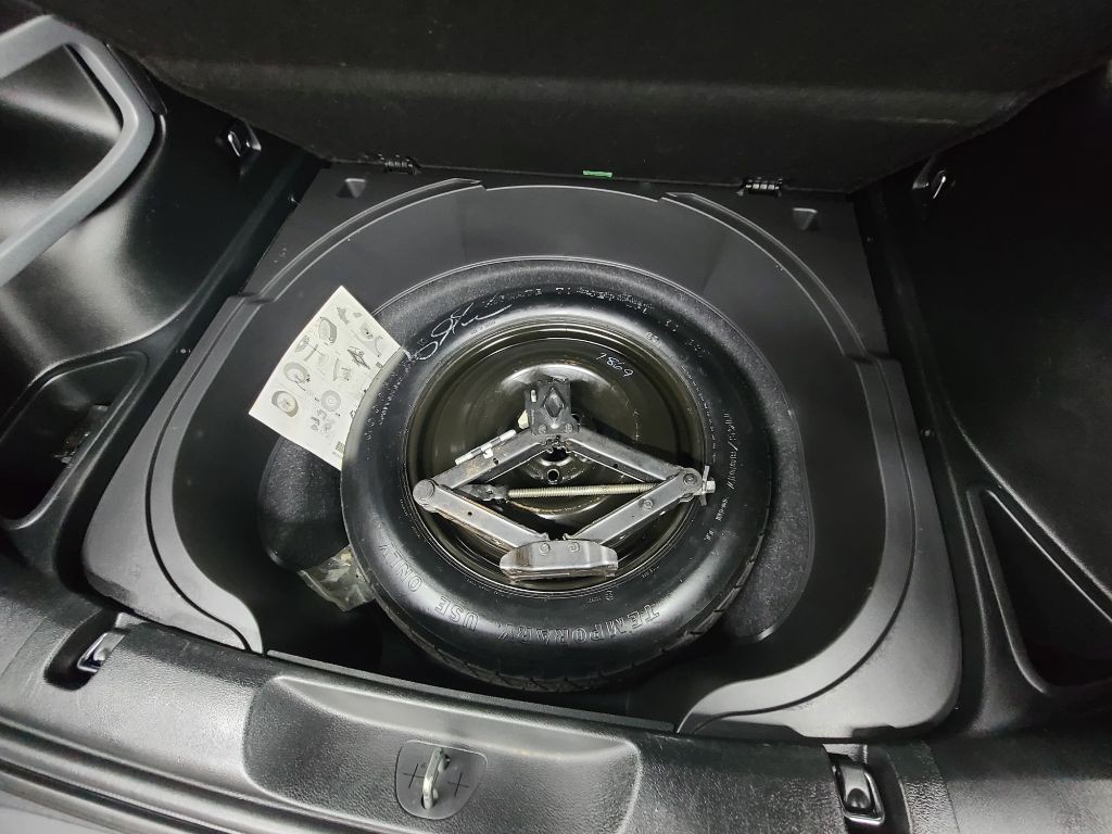 2018 Jeep Cherokee Image 10