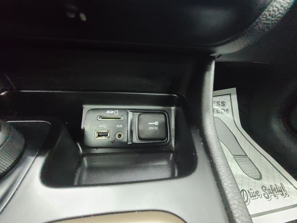 2018 Jeep Cherokee Image 11