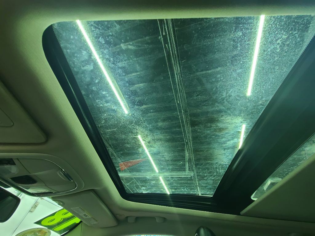 2018 Jeep Cherokee Image 14