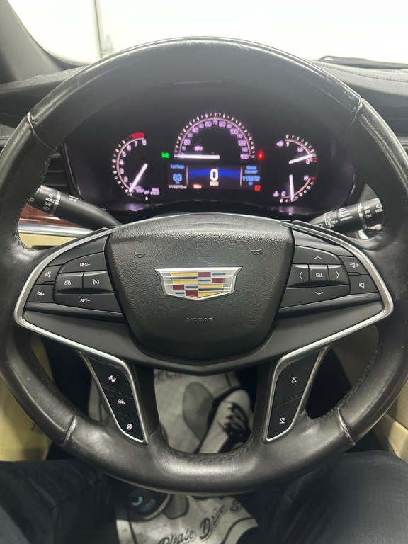 2017 Cadillac XT5 Image 10