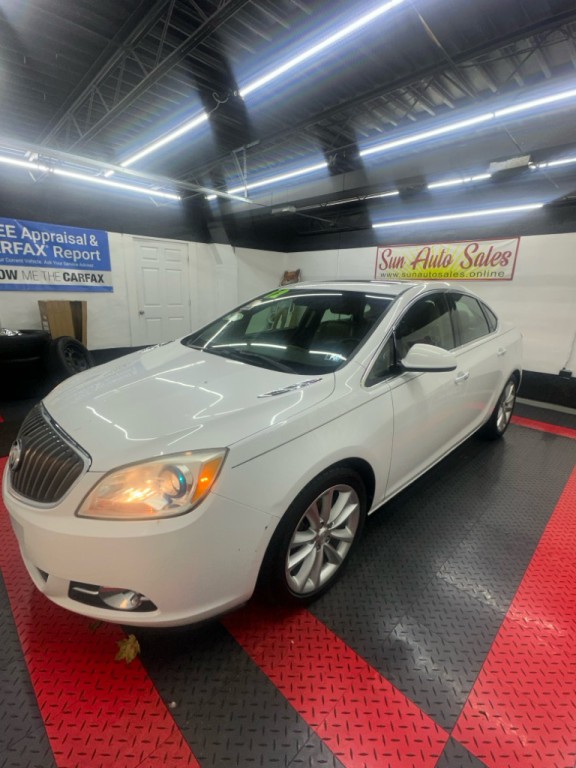 2012 Buick Verano Image 2