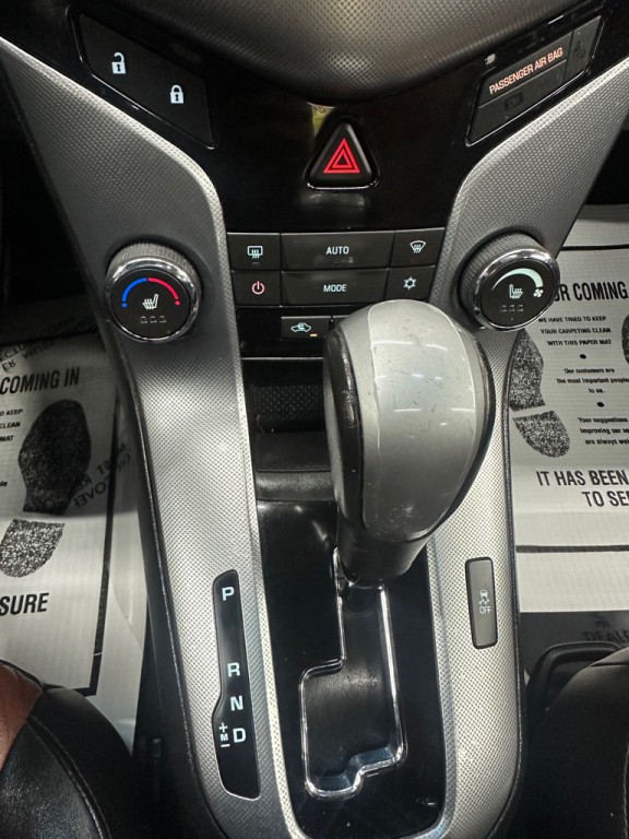 2012 Chevrolet Cruze Image 13