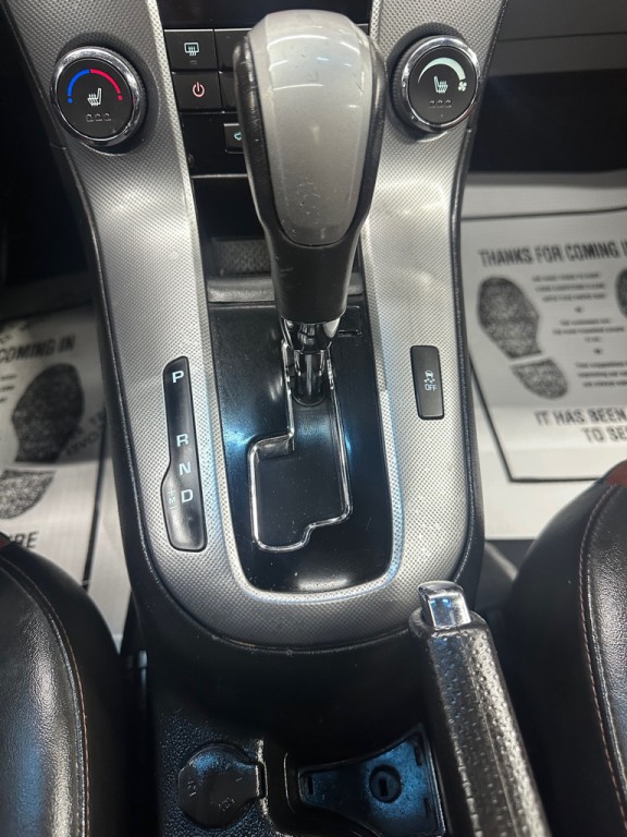 2012 Chevrolet Cruze Image 17