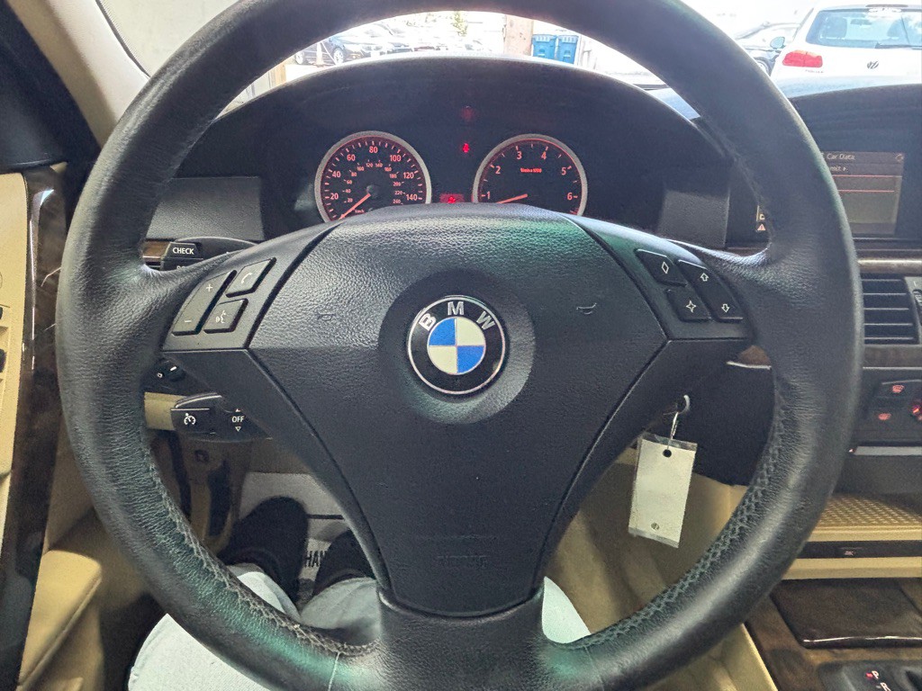 2004 BMW 5 Series Image 15