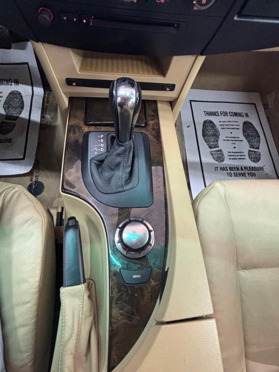 2004 BMW 5 Series Image 16