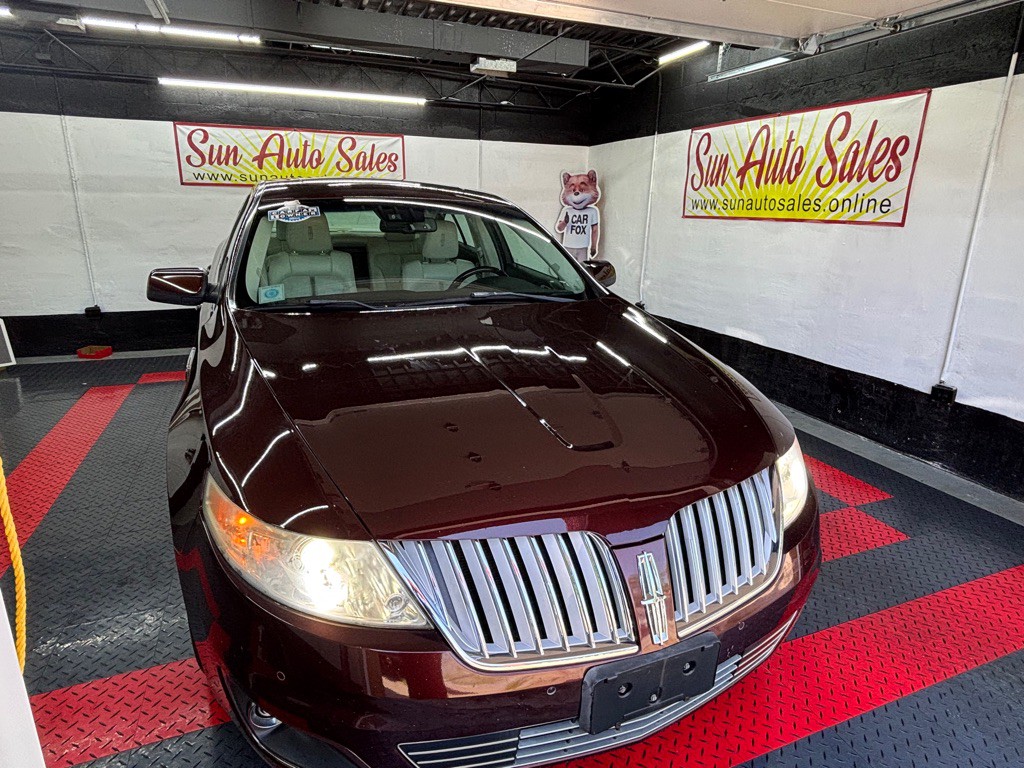 2009 Lincoln MKS Image 1