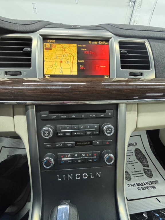 2009 Lincoln MKS Image 13