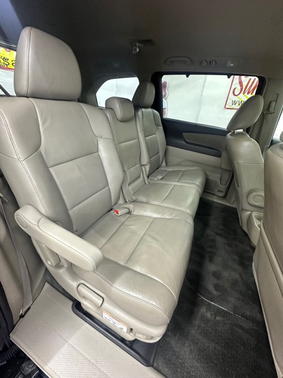 2011 Honda Odyssey Image 13