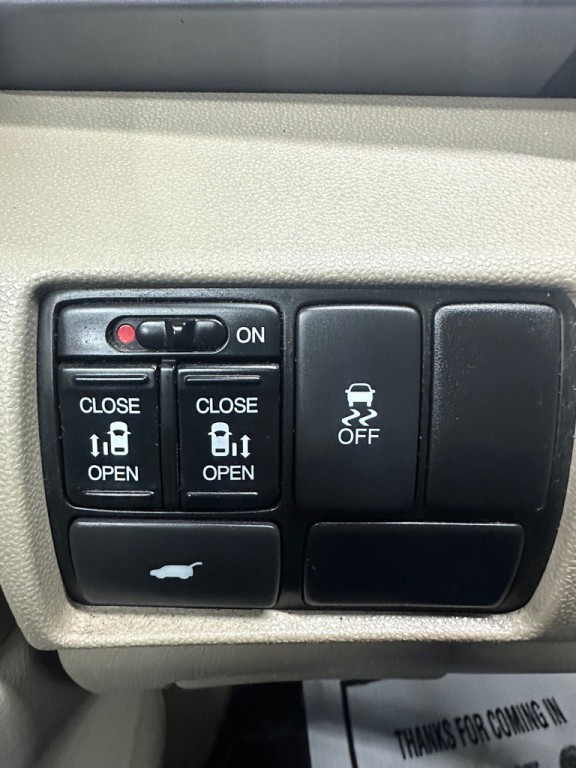 2011 Honda Odyssey Image 19