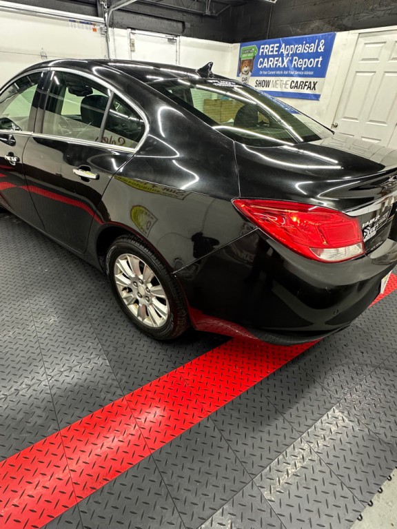 2012 Buick Regal Image 15