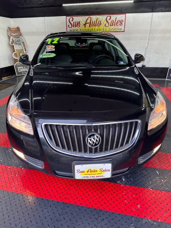 2012 Buick Regal Image 2