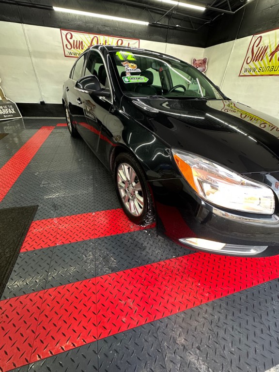 2012 Buick Regal Image 3