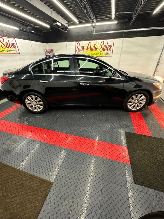 2012 Buick Regal Image 4