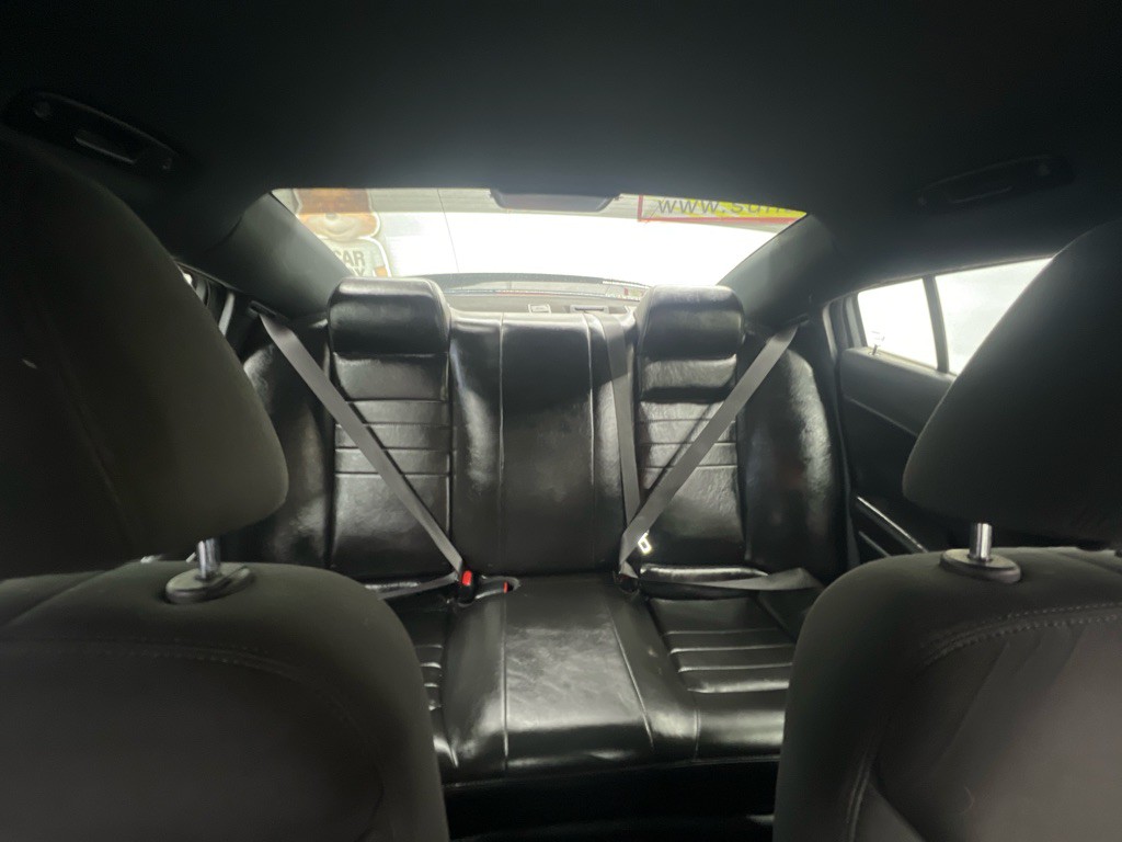 2020 Dodge Charger Image 18