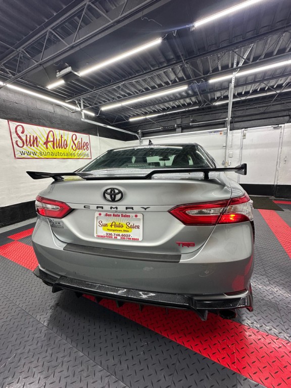 2020 Toyota Camry Image 5