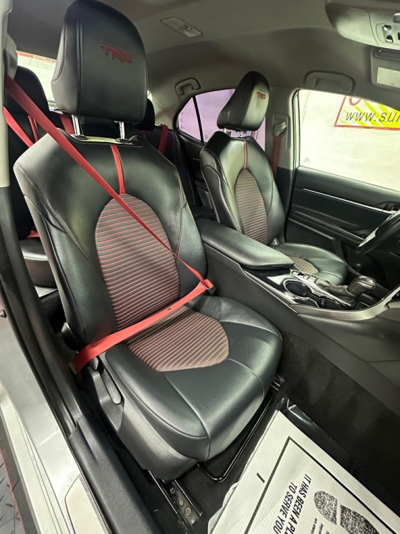 2020 Toyota Camry Image 14