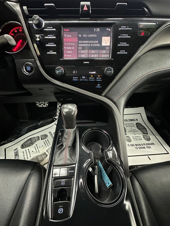 2020 Toyota Camry Image 16