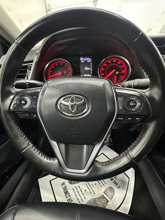 2020 Toyota Camry Image 17