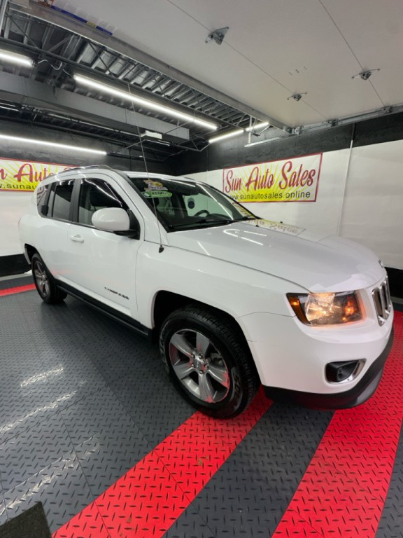2017 Jeep Compass Image 4