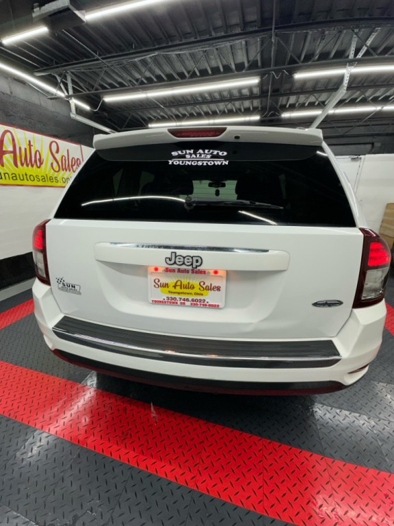 2017 Jeep Compass Image 6