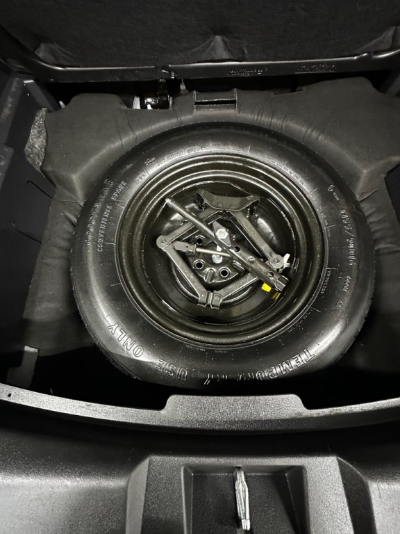 2017 Jeep Compass Image 11