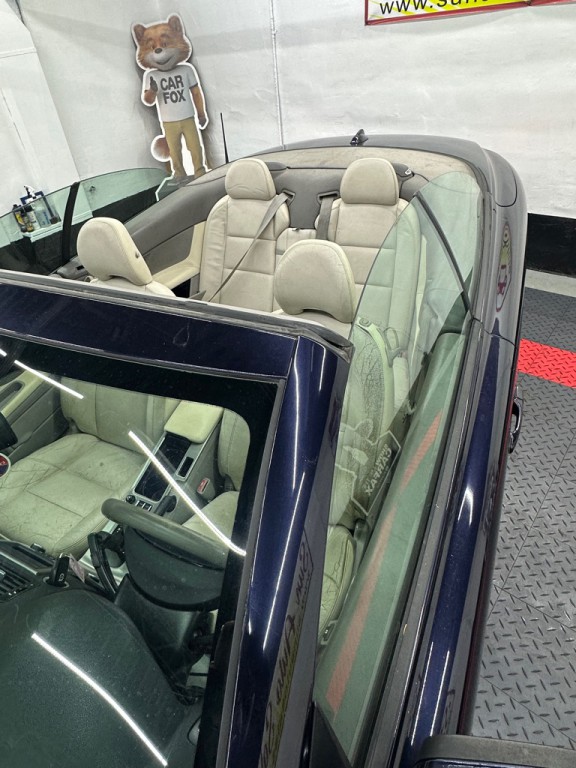 2008 Volvo C70 Image 2