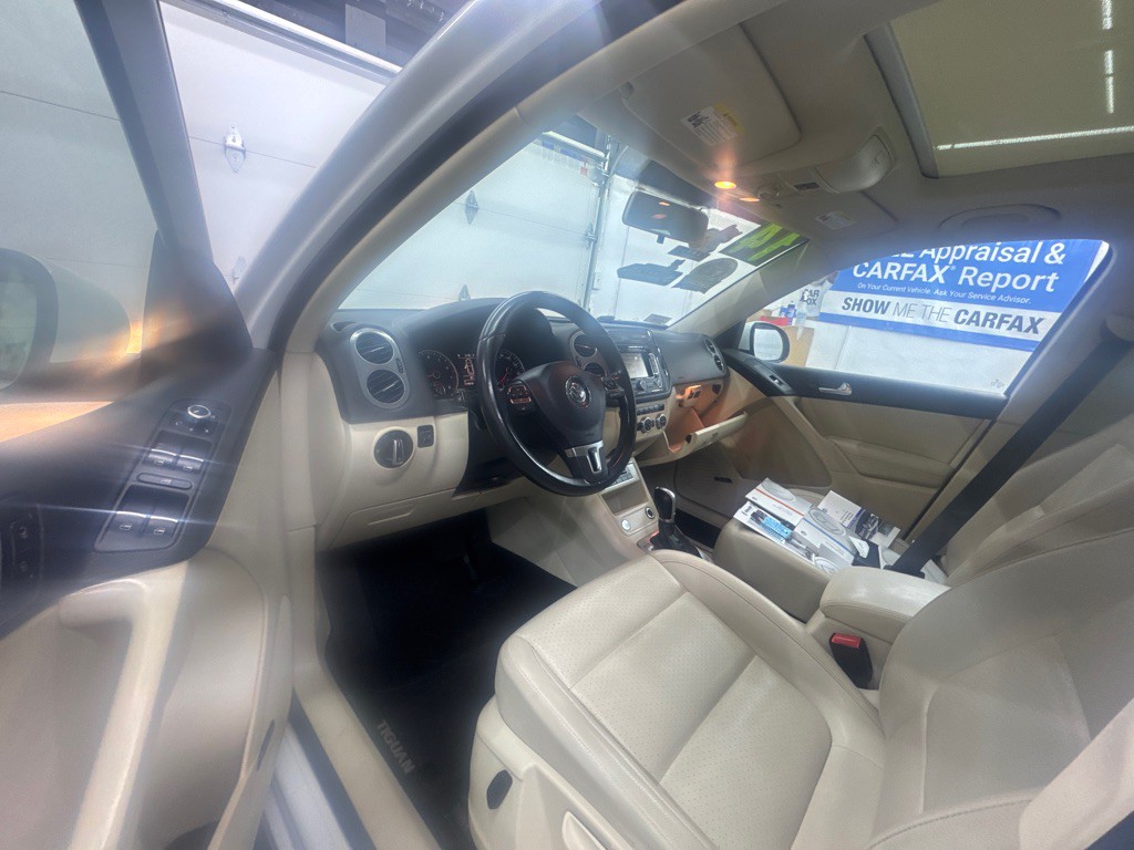 2014 Volkswagen Tiguan Image 14