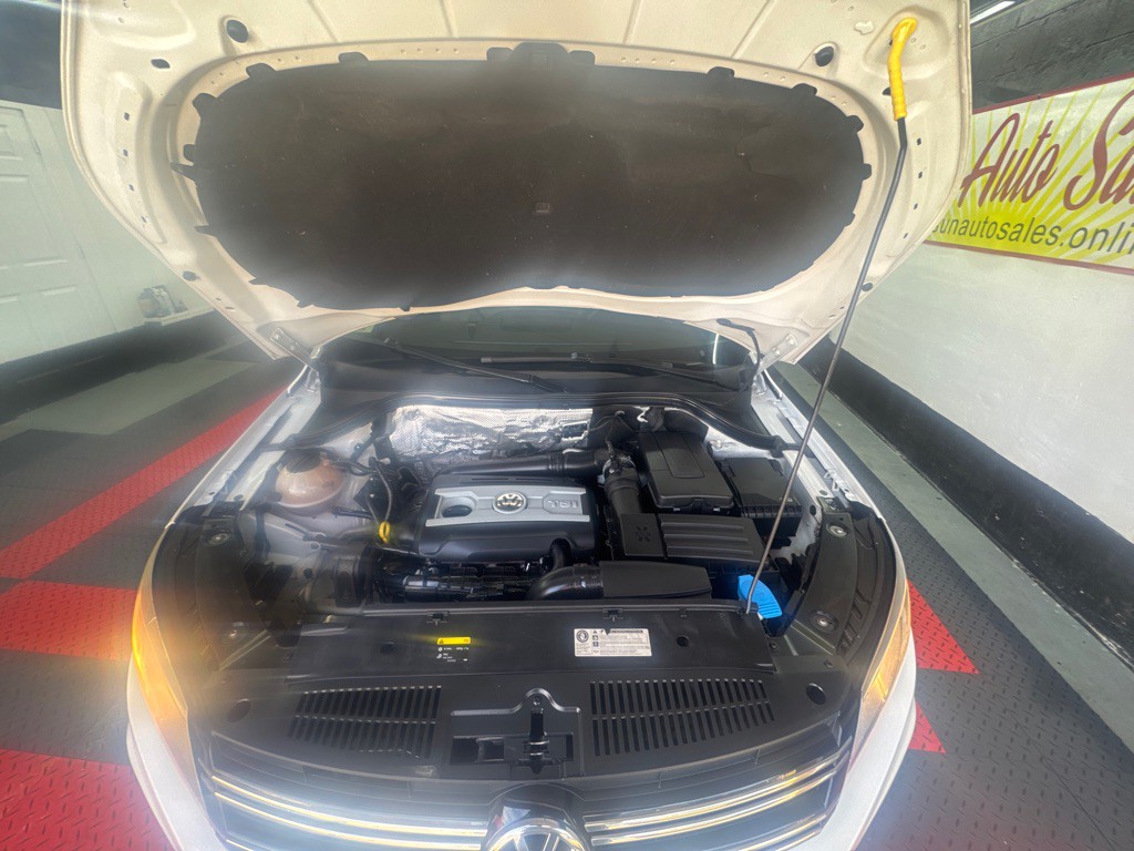 2014 Volkswagen Tiguan Image 15