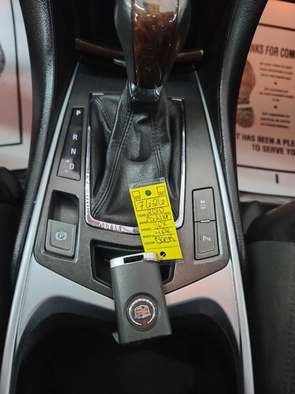 2010 Cadillac SRX Image 11