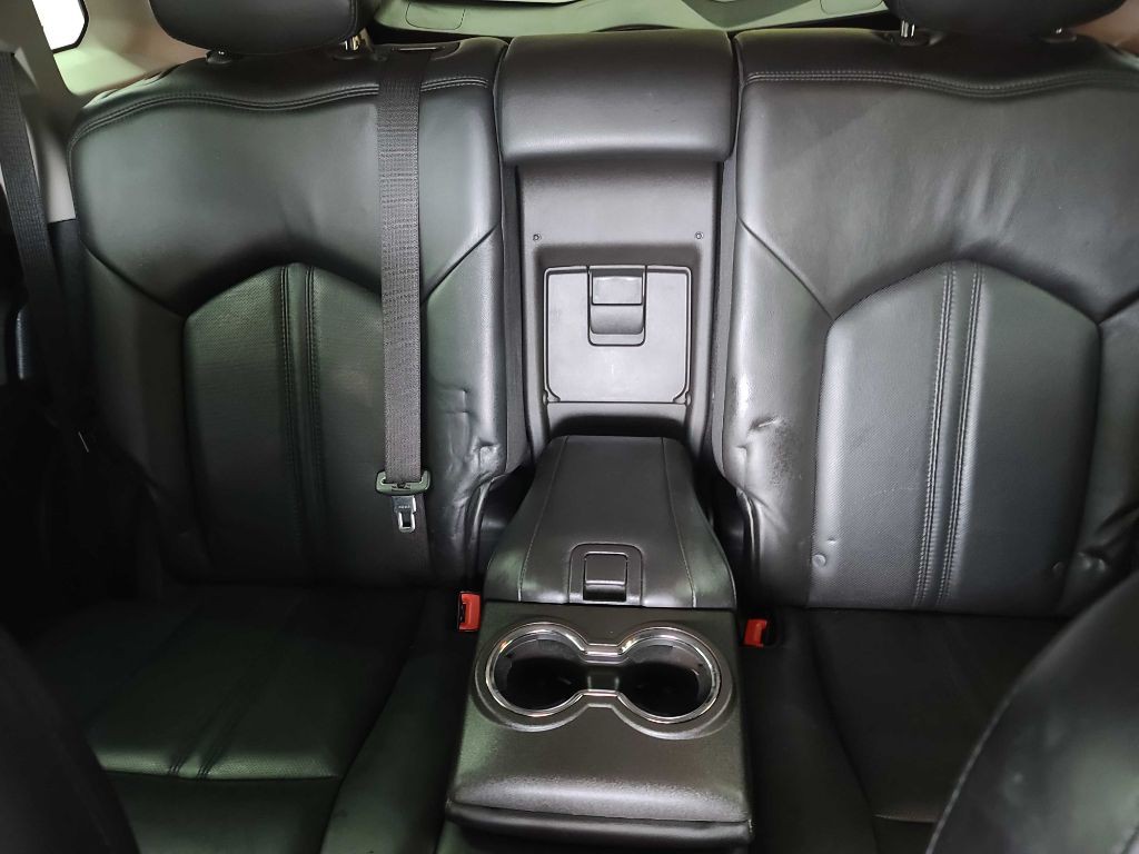 2010 Cadillac SRX Image 13