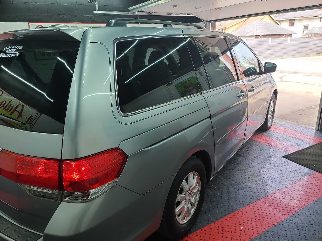 2010 Honda Odyssey Image 3