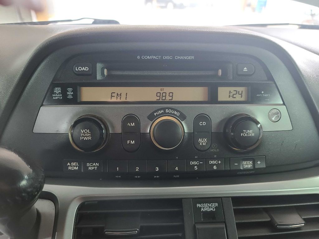 2010 Honda Odyssey Image 19