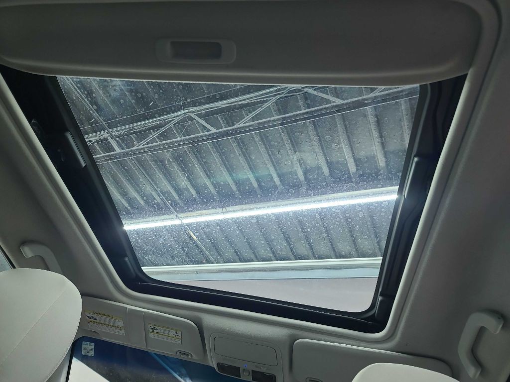 2010 Subaru Forester Image 14