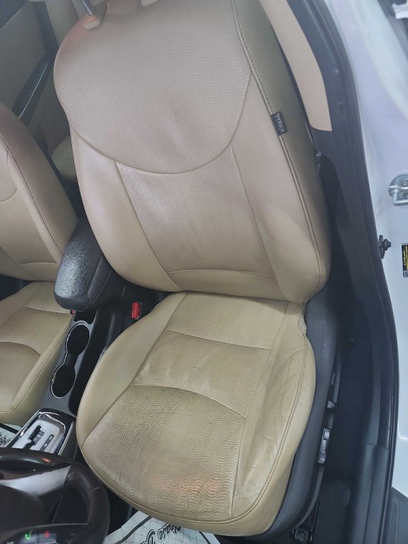 2013 Hyundai Elantra Image 18