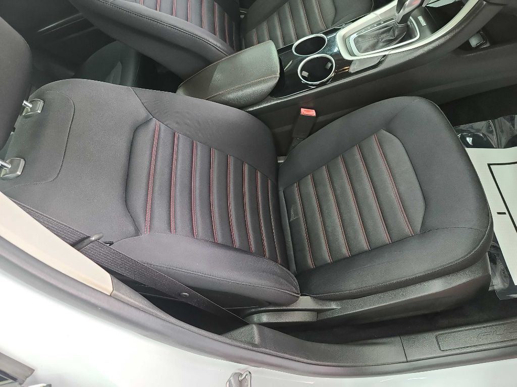 2013 Ford Fusion Image 17