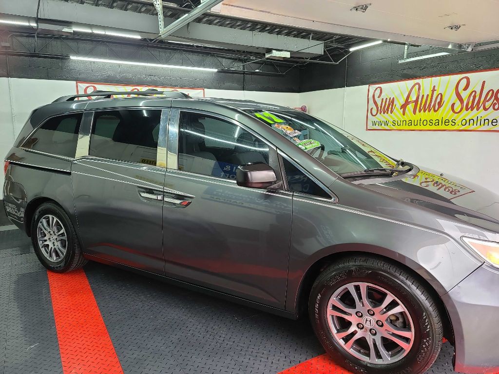 2012 Honda Odyssey Image 1