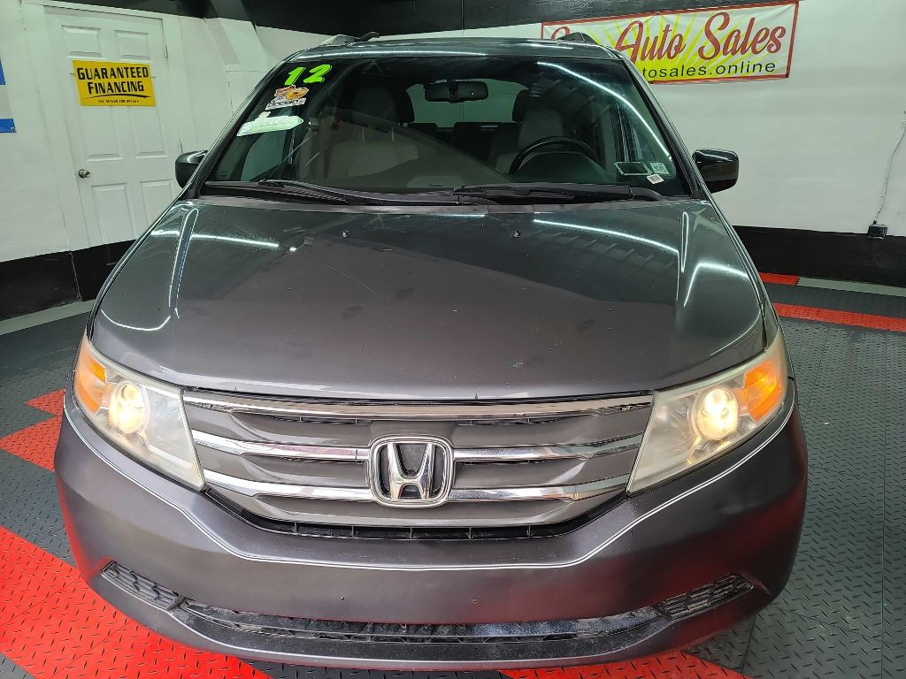 2012 Honda Odyssey Image 2