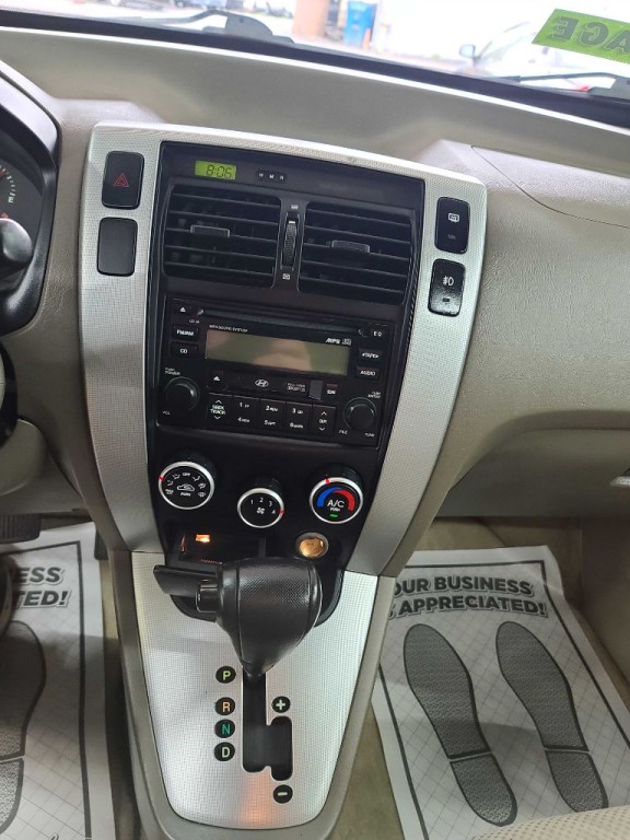 2007 Hyundai Tucson Image 14