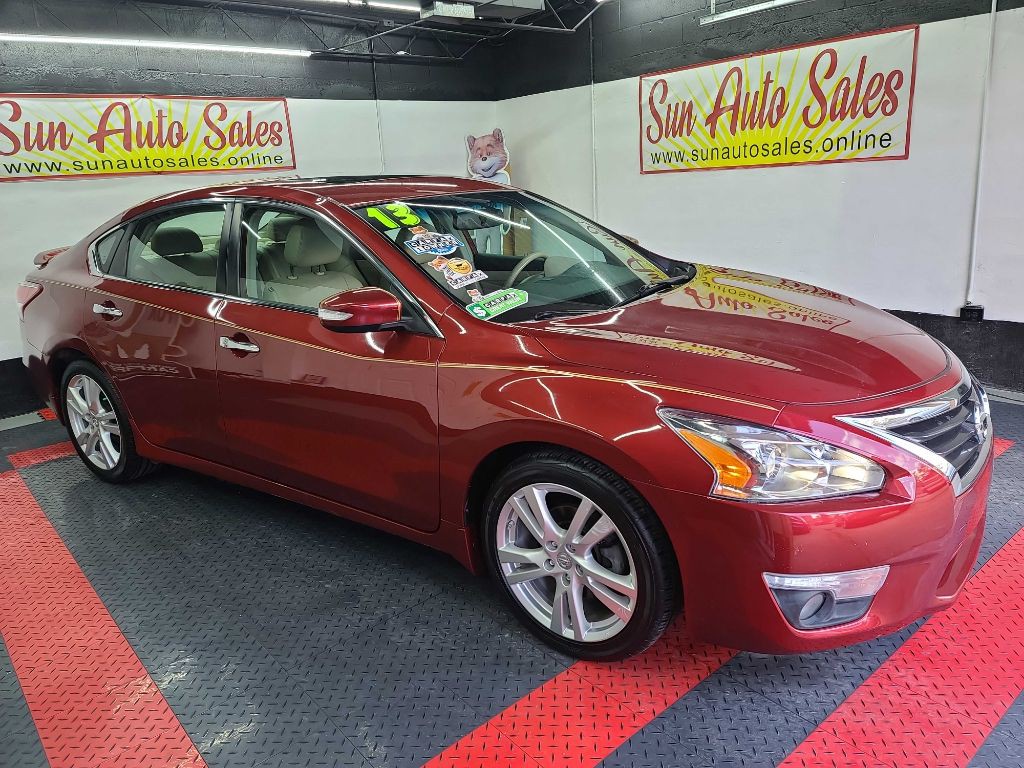 2013 Nissan Altima Image 2