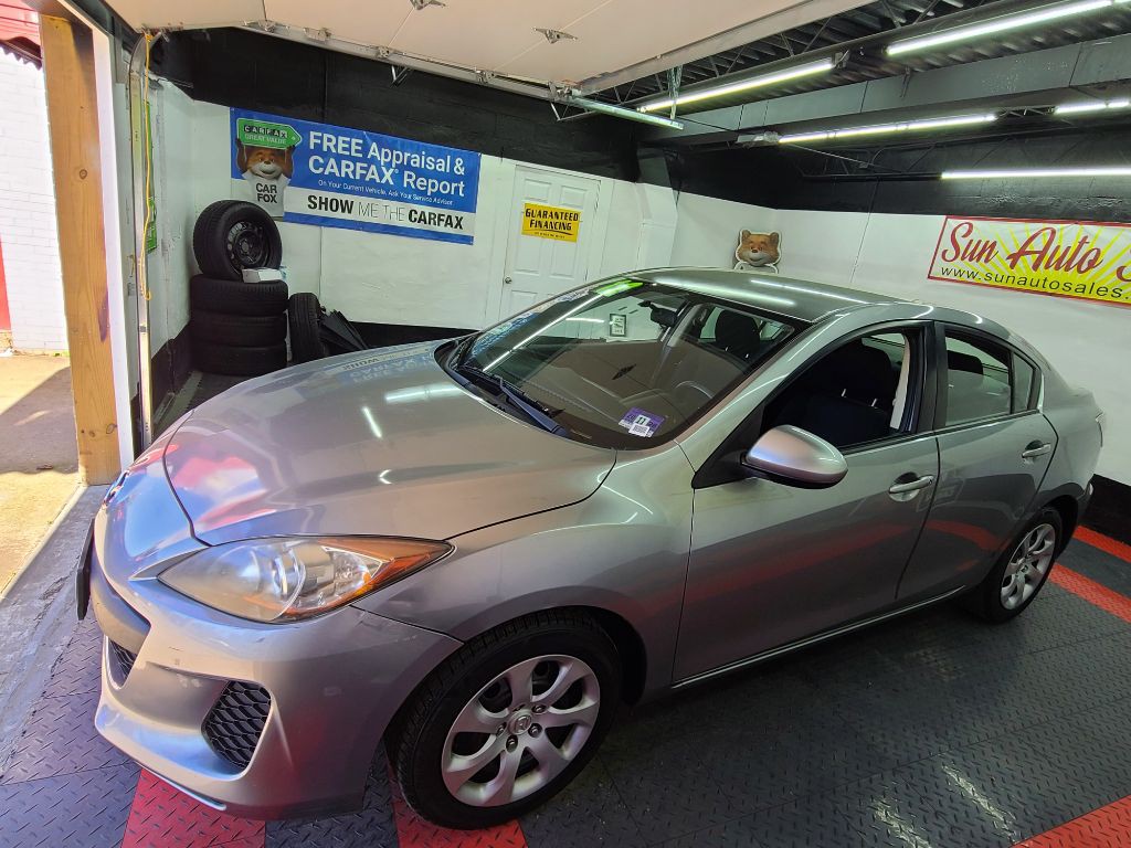 2012 Mazda Mazda3 Image 1