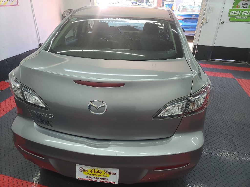 2012 Mazda Mazda3 Image 15
