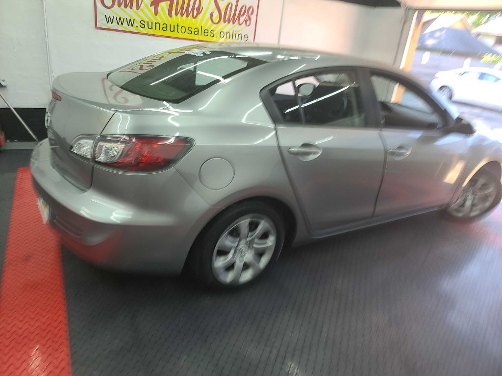 2012 Mazda Mazda3 Image 17