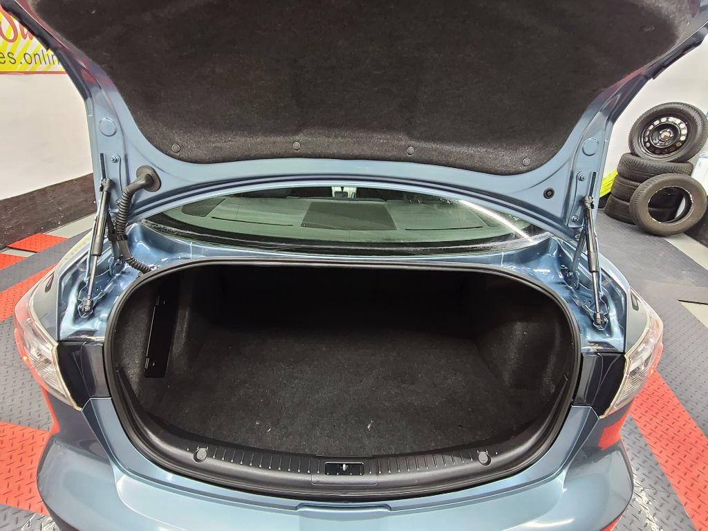 2010 Mazda Mazda3 Image 19