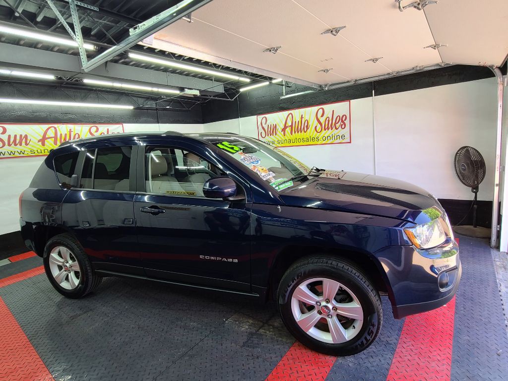 2015 Jeep Compass Image 1